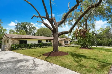 7220 SW 69th Court Miami FL 33143