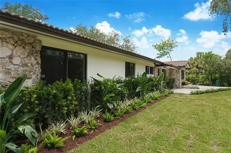 7220 SW 69th Court Miami FL 33143