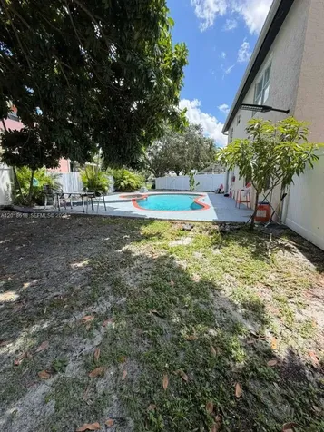 5740 SW 57th Way Davie FL 33314