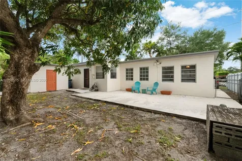 6531 SW 57th Place South Miami FL 33143