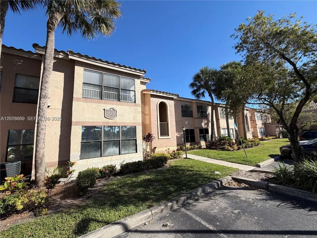 2900 S University Drive Davie FL 33328