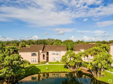 2900 S University Drive Davie FL 33328
