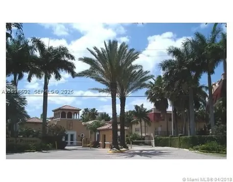 6713 N Kendall Drive Pinecrest FL 33156