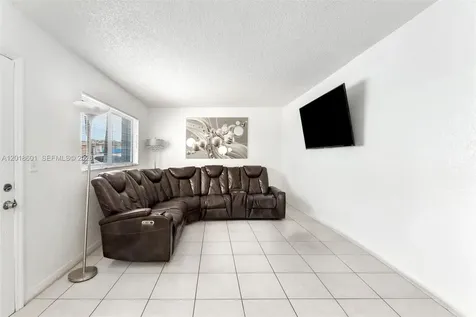 5706 W 26th Avenue Hialeah FL 33016
