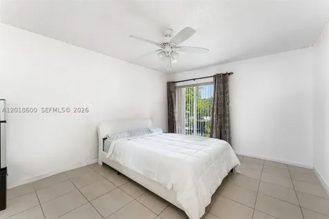 1900 W 54th Street Hialeah FL 33012
