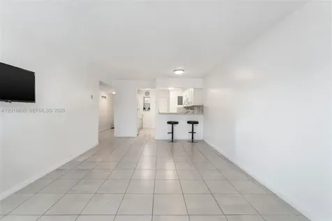 1900 W 54th Street Hialeah FL 33012