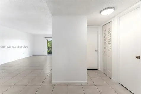 1900 W 54th Street Hialeah FL 33012