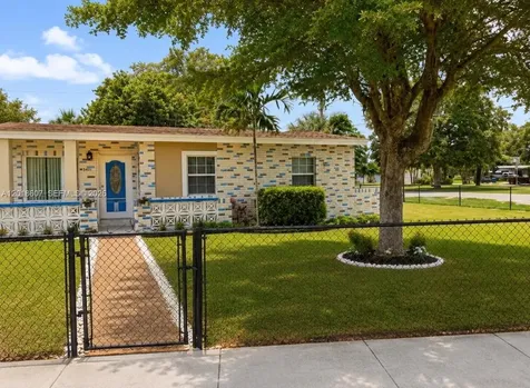 3401 NW 7th Street Lauderhill FL 33311