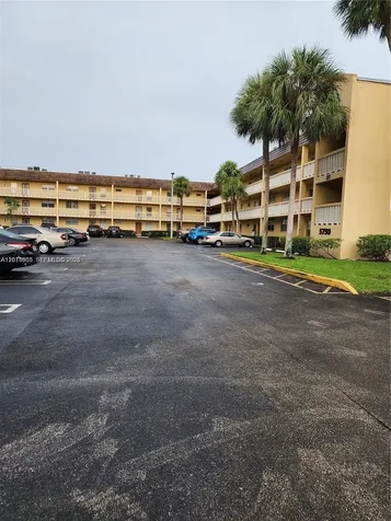 5750 NW 64th Avenue Tamarac FL 33319