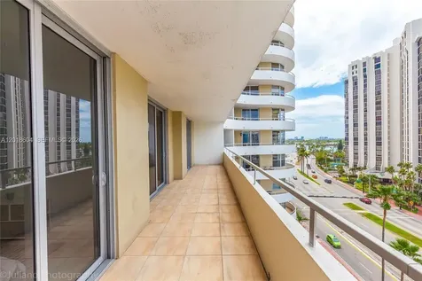 5555 Collins Avenue Miami Beach FL 33140