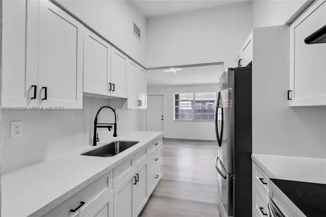 2195 W 5th Avenue Hialeah FL 33010