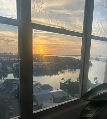 7441 Wayne Avenue Miami Beach FL 33141