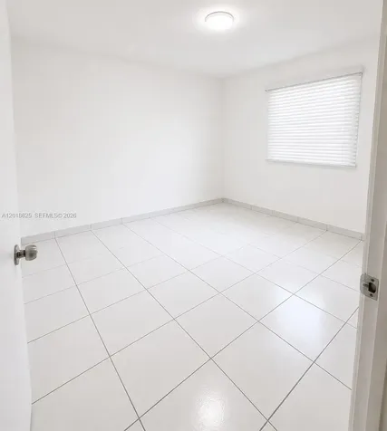 765 W 70th Place Hialeah FL 33014