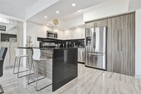 19370 Collins Avenue Sunny Isles Beach FL 33160