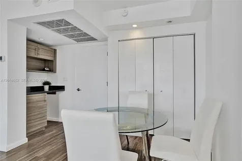 19370 Collins Avenue Sunny Isles Beach FL 33160