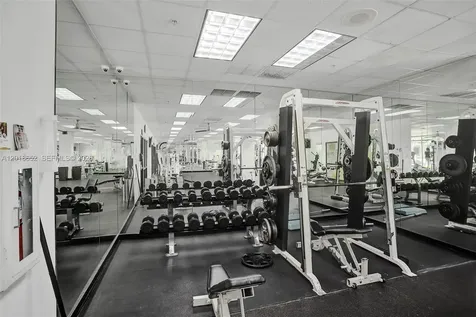 19370 Collins Avenue Sunny Isles Beach FL 33160