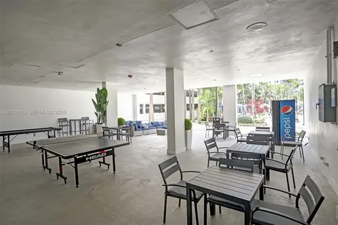 19370 Collins Avenue Sunny Isles Beach FL 33160