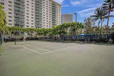 19370 Collins Avenue Sunny Isles Beach FL 33160