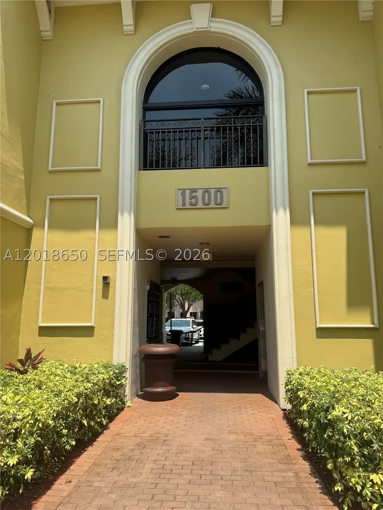 1528 Weston Road Weston FL 33326