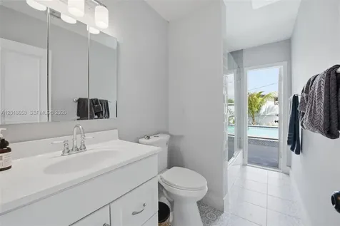 9955 SW 215th Street Cutler Bay FL 33189