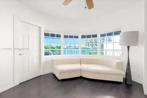224 S Coconut Lane Miami Beach FL 33139