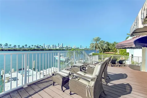 224 S Coconut Lane Miami Beach FL 33139