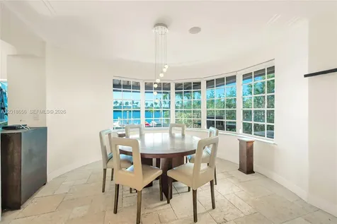 224 S Coconut Lane Miami Beach FL 33139
