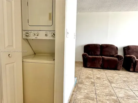 8145 NW 7th Street Miami FL 33126