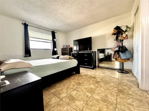 8145 NW 7th Street Miami FL 33126