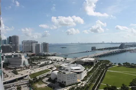 900 Biscayne Boulevard Miami FL 33132