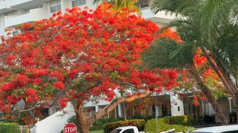 199 Ocean Lane Drive Key Biscayne FL 33149