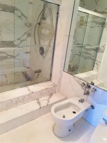 199 Ocean Lane Drive Key Biscayne FL 33149