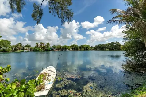 3411 SW 35th Street West Park FL 33023