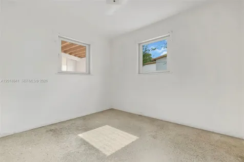 3411 SW 35th Street West Park FL 33023