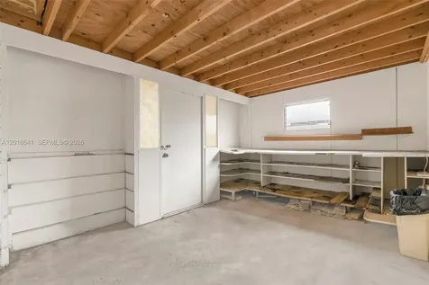 3411 SW 35th Street West Park FL 33023