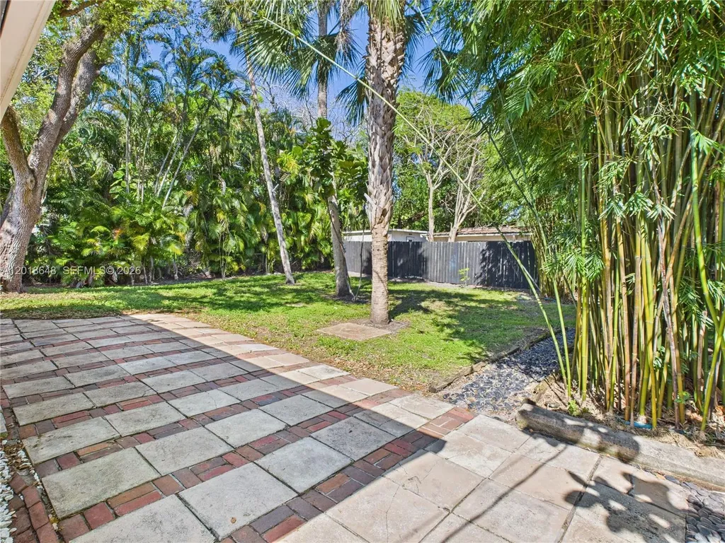 1632 SW 28th Avenue Fort Lauderdale FL 33312