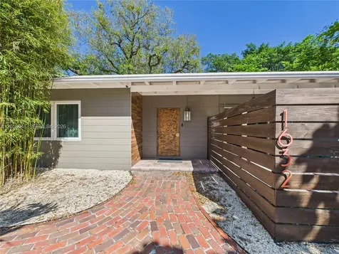 1632 SW 28th Avenue Fort Lauderdale FL 33312