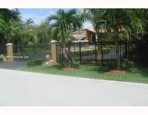 12425 SW 43rd Street Miami FL 33175