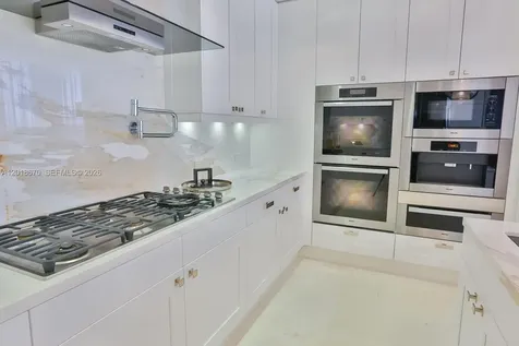Sunny Isles Beach FL 33160