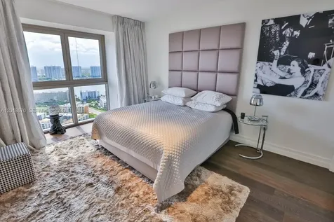 Sunny Isles Beach FL 33160