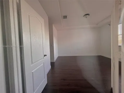16336 SW 48th Terrace Miami FL 33185