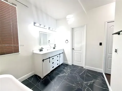 16336 SW 48th Terrace Miami FL 33185