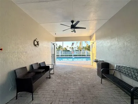 16336 SW 48th Terrace Miami FL 33185