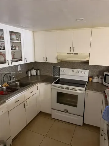 9127 SW 96th Avenue Miami FL 33176