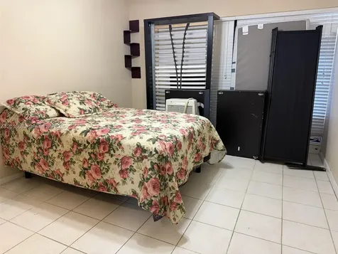9127 SW 96th Avenue Miami FL 33176