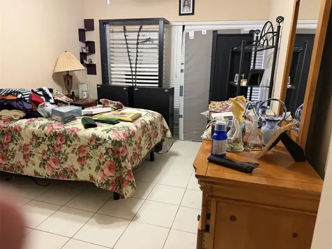 9127 SW 96th Avenue Miami FL 33176