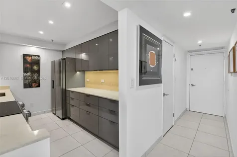 20505 E Country Club Drive Aventura FL 33180