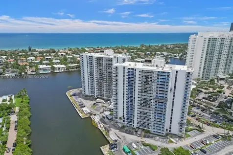20505 E Country Club Drive Aventura FL 33180