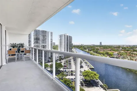 20505 E Country Club Drive Aventura FL 33180