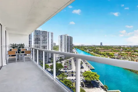 20505 E Country Club Drive Aventura FL 33180